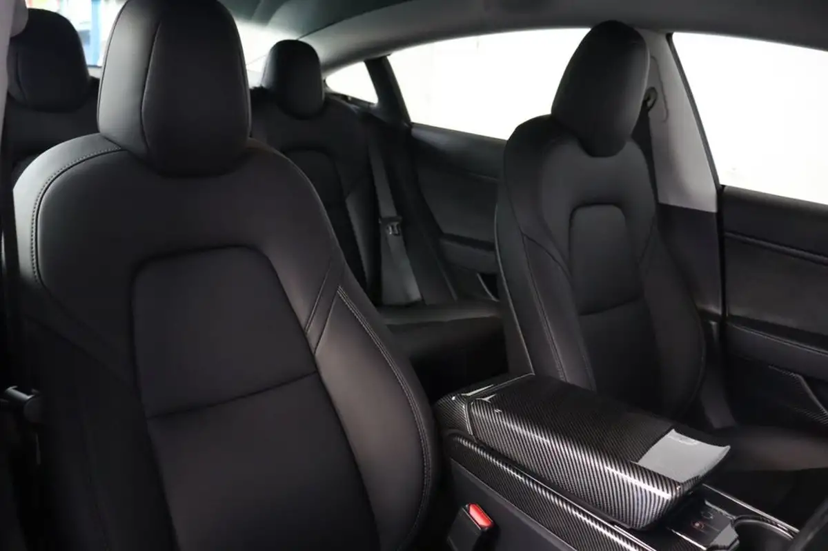 2019-tesla-model-3-e-4x4-performance-pack-big-22