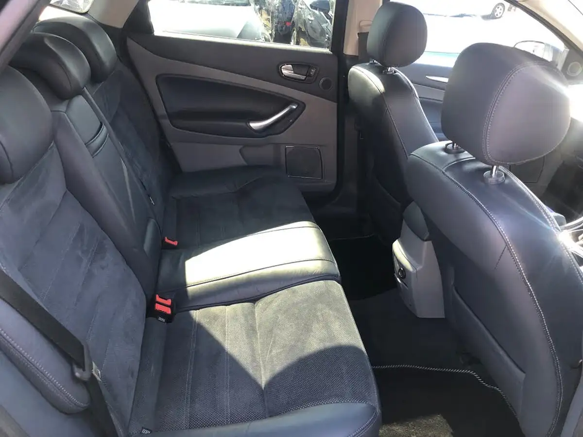 2008-ford-mondeo-18td-titanium-125-hatchback-5d-6sp-big-12