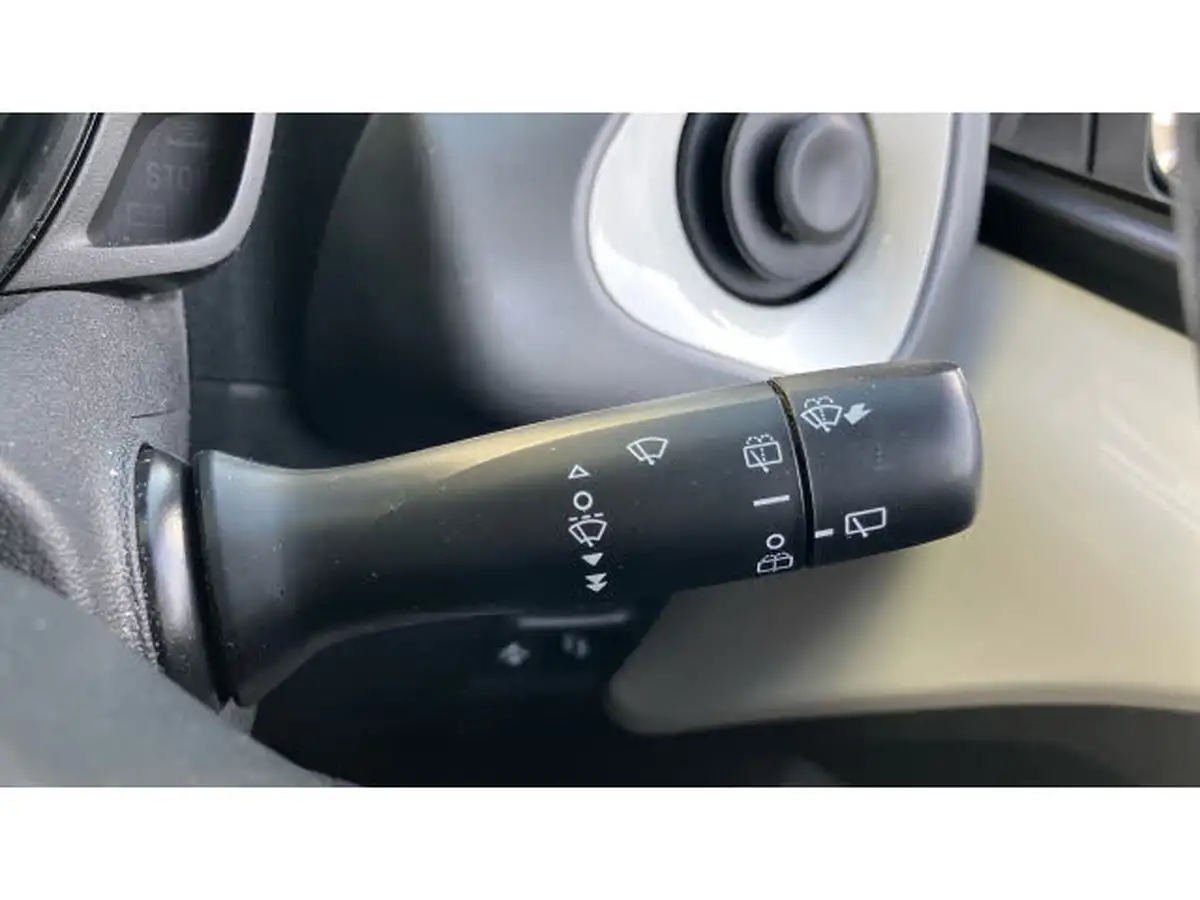 2021-toyota-aygo-10-vvt-i-x-play-tss-big-22