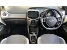 2021-toyota-aygo-10-vvt-i-x-play-tss-small-9