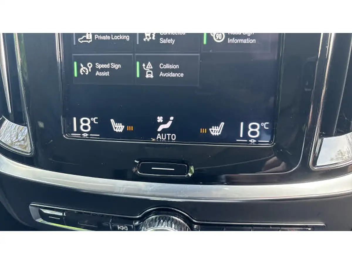 2020-volvo-v60-20-t4-momentum-plus-big-35