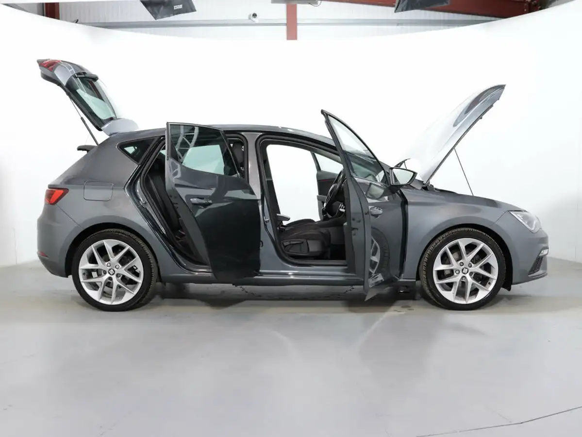 2017-seat-leon-14-tsi-fr-technology-hatchback-5d-big-52