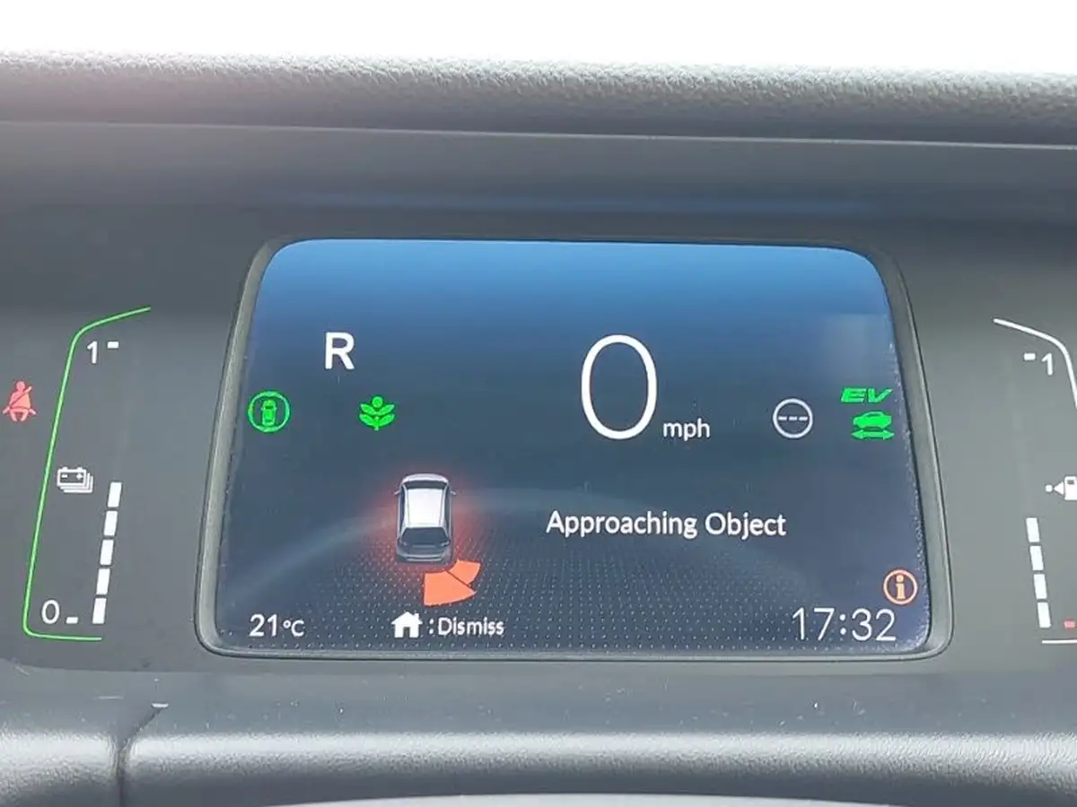 2021-honda-jazz-15-i-mmd-sr-109ps-big-10
