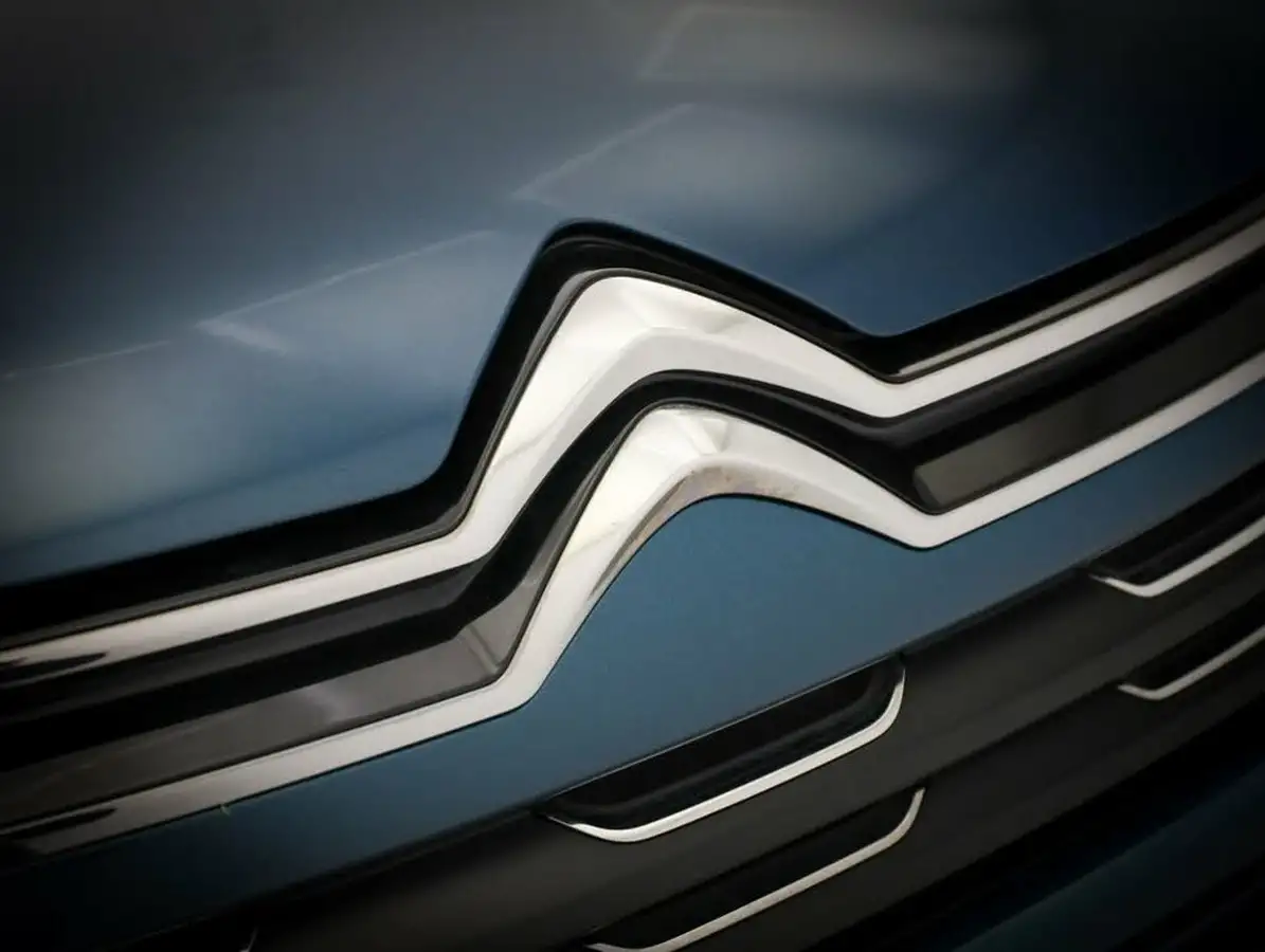 2020-citroen-c5-aircross-15bluehdi-flair-big-10