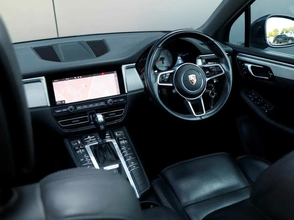 2019-porsche-macan-30-v6-s-big-11