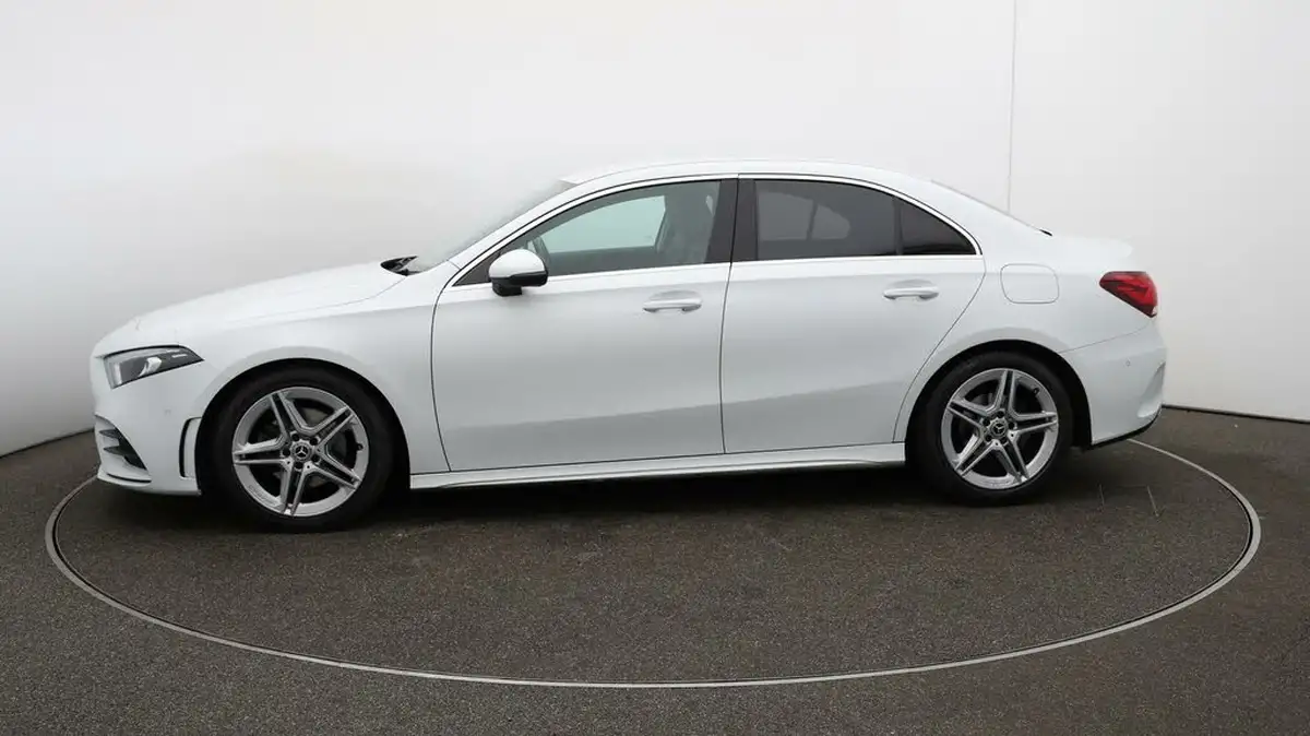 2020-mercedes-benz-a-class-13-a180-amg-line-executive-saloon-4d-7g-dct-big-57
