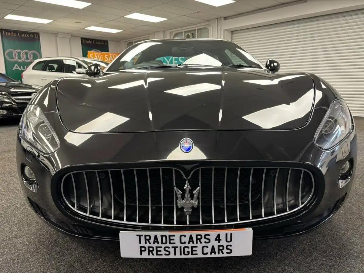 2016-maserati-granturismo-42-big-17