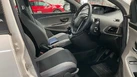 2012-chrysler-ypsilon-12-s-small-9