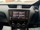 2017-skoda-octavia-16tdi-se-115ps-estate-1596cc-dsg-small-39