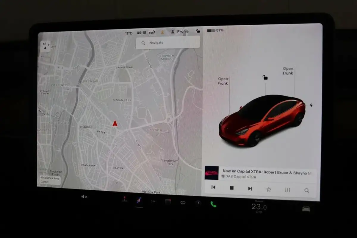 2021-tesla-model-3-e-long-range-awd-big-7