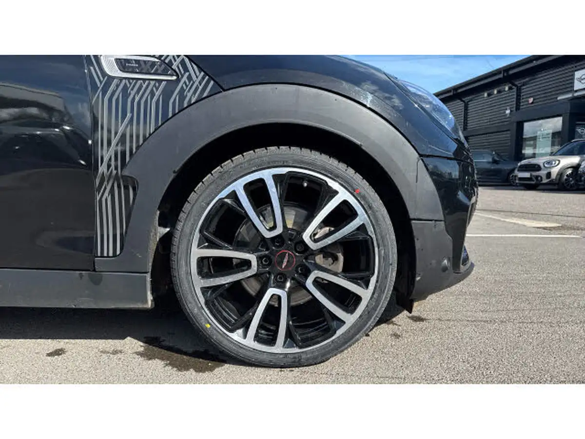 2021-mini-clubman-20-cooper-s-shadow-edition-big-13