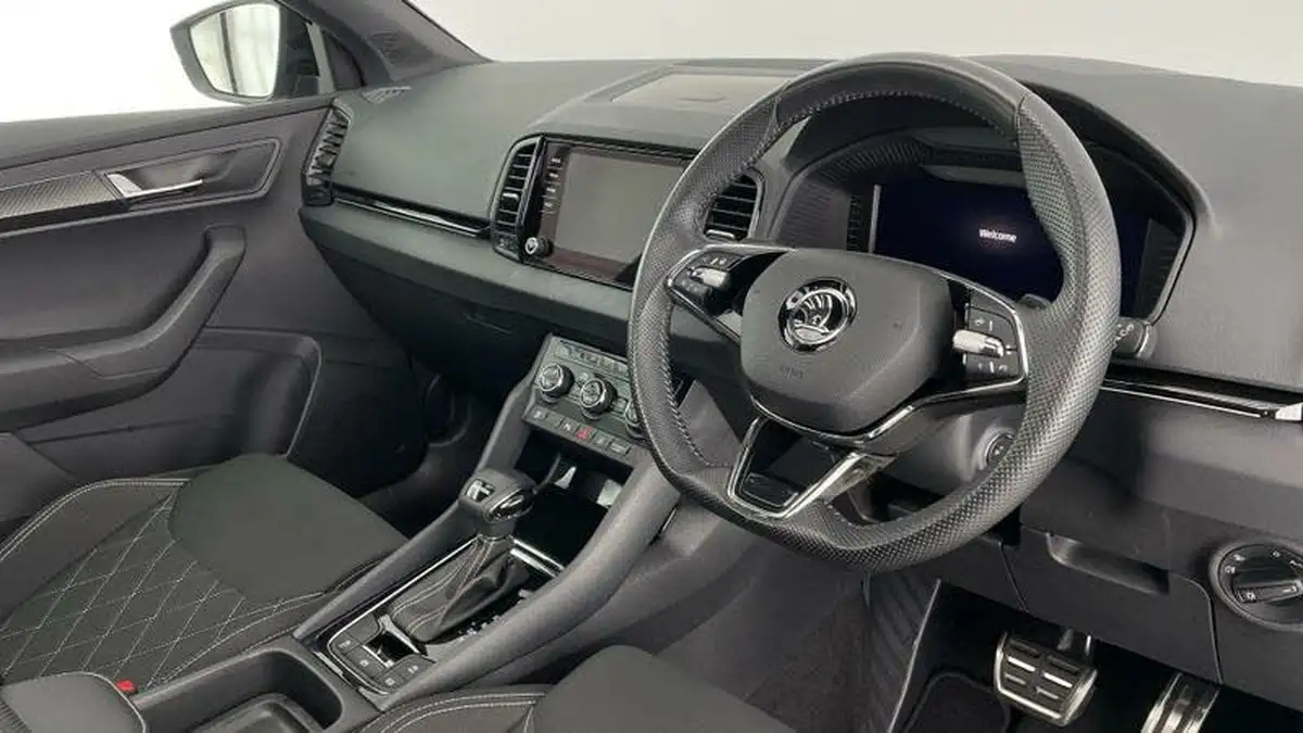 2023-skoda-karoq-15-tsi-sportline-dsg-big-5