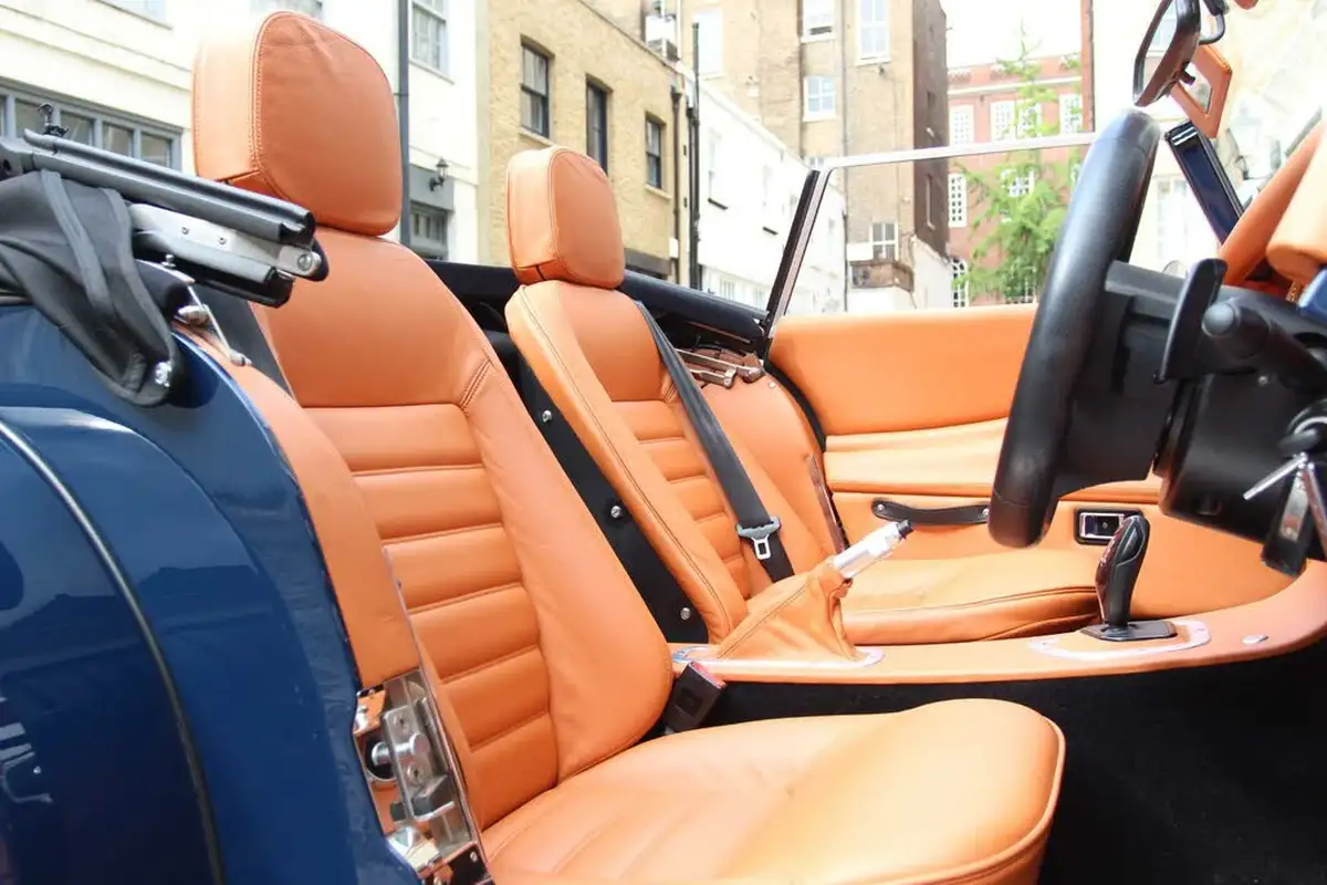 2022-morgan-plus-4-20-auto-big-37