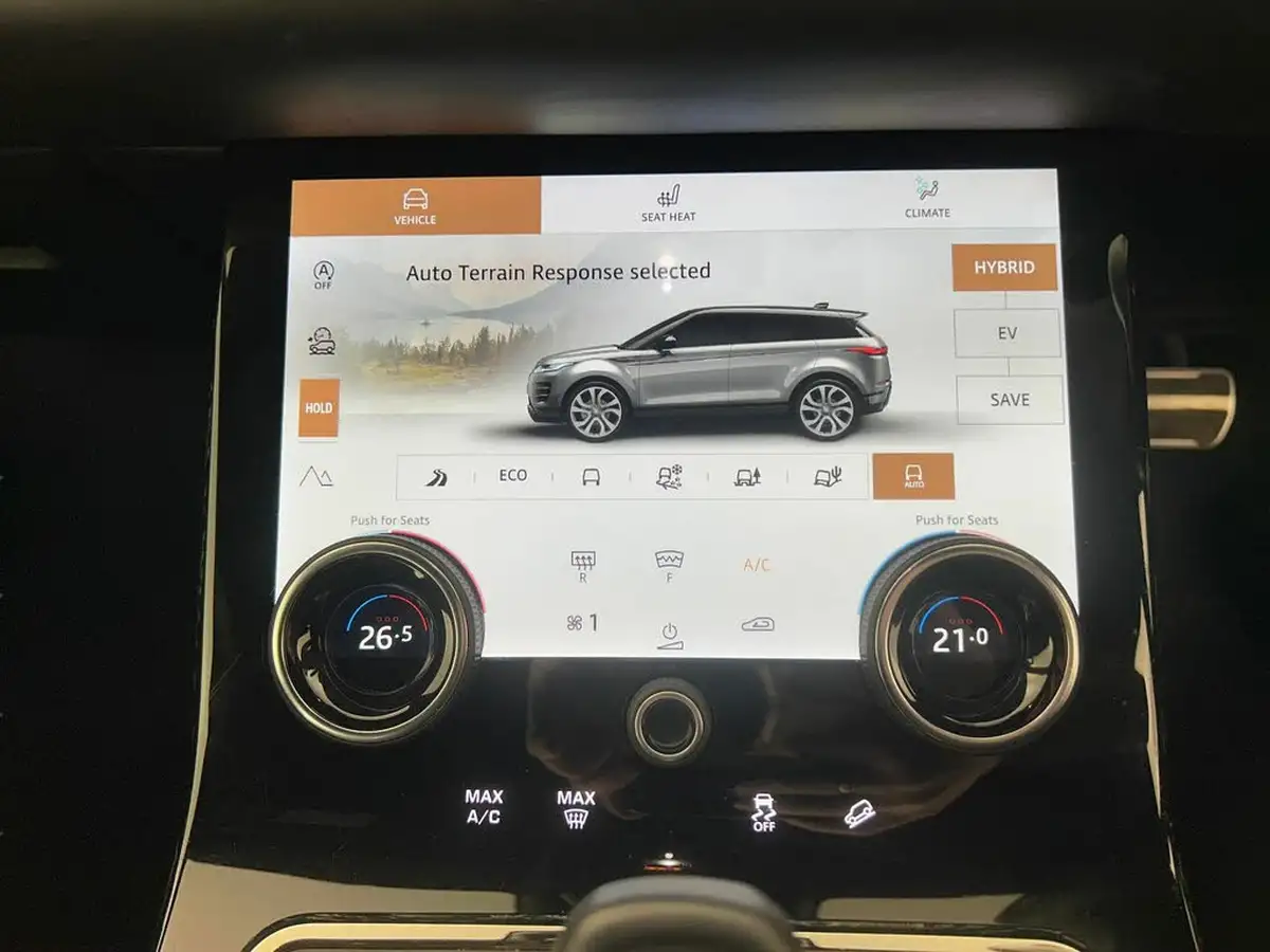 2022-land-rover-range-rover-evoque-15-p300e-r-dynamic-hse-big-13
