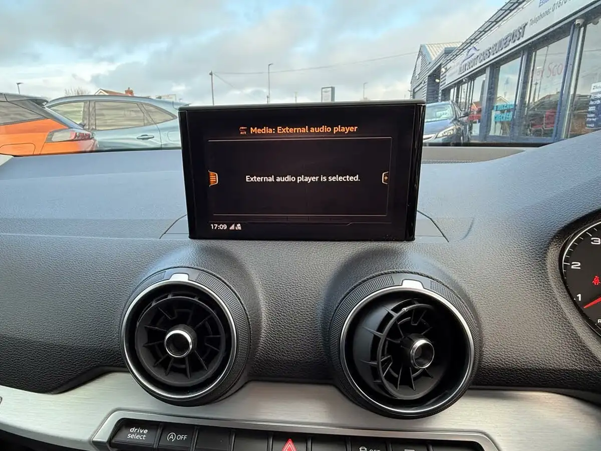 2019-audi-q2-16-30-tdi-sport-s-tronic-big-35