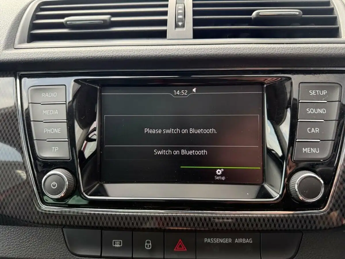 2016-skoda-fabia-12-tsi-monte-carlo-90ps-hatchback-big-22