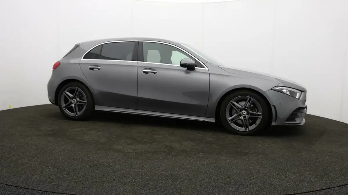 2021-mercedes-benz-a-class-20d-a220d-amg-line-premium-hatchback-5d-big-33