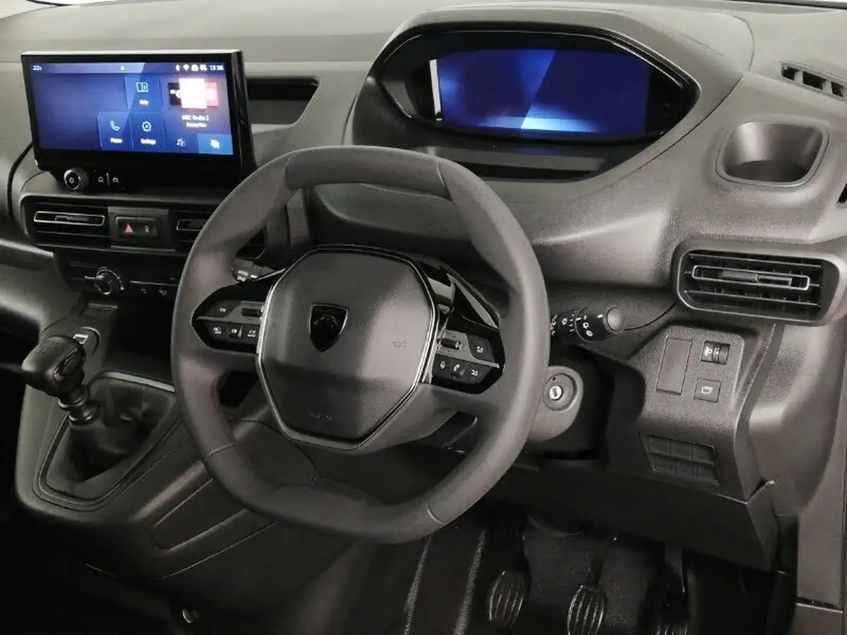 2024-peugeot-partner-15-bluehdi-professional-100pseu6d-big-6