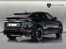 2023-lamborghini-urus-40-no-trim-small-2