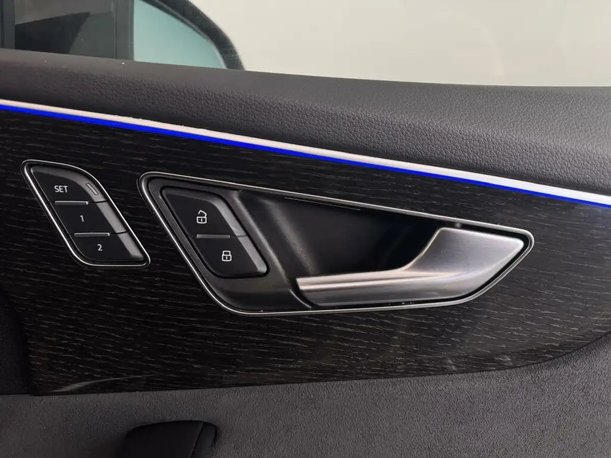 2023-audi-q8-30-50-tdi-black-edition-big-18