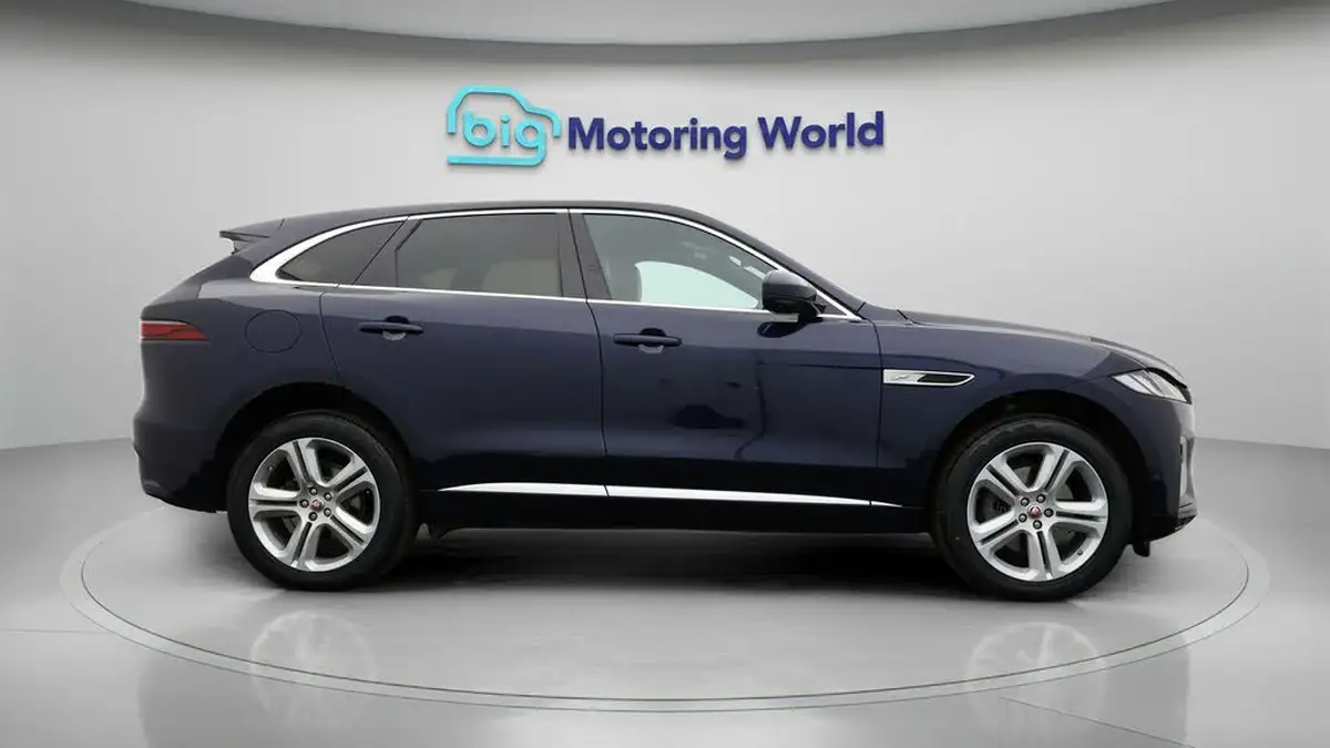 2021-jaguar-f-pace-20-d200-r-dynamic-s-mhev-big-7