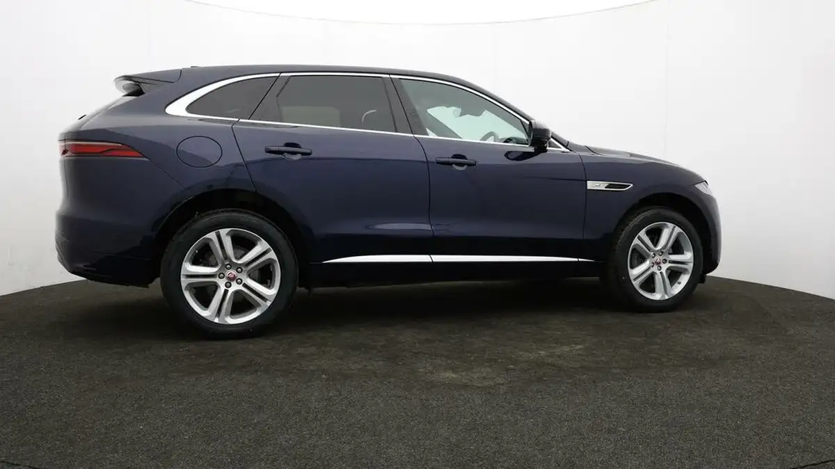 2021-jaguar-f-pace-20-d200-r-dynamic-s-mhev-big-28