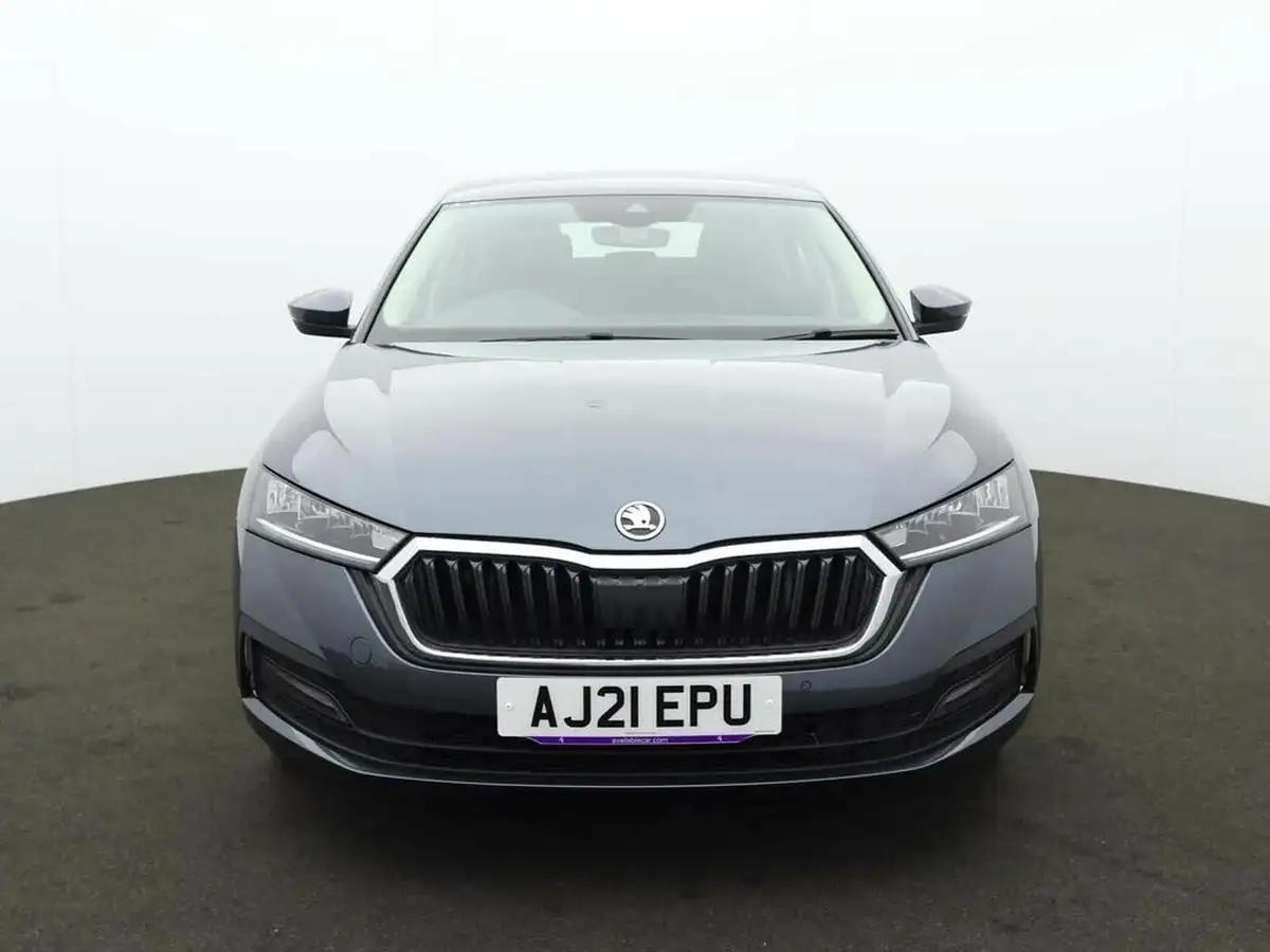 2020-skoda-octavia-15-tsi-se-technology-act-hatchback-big-1