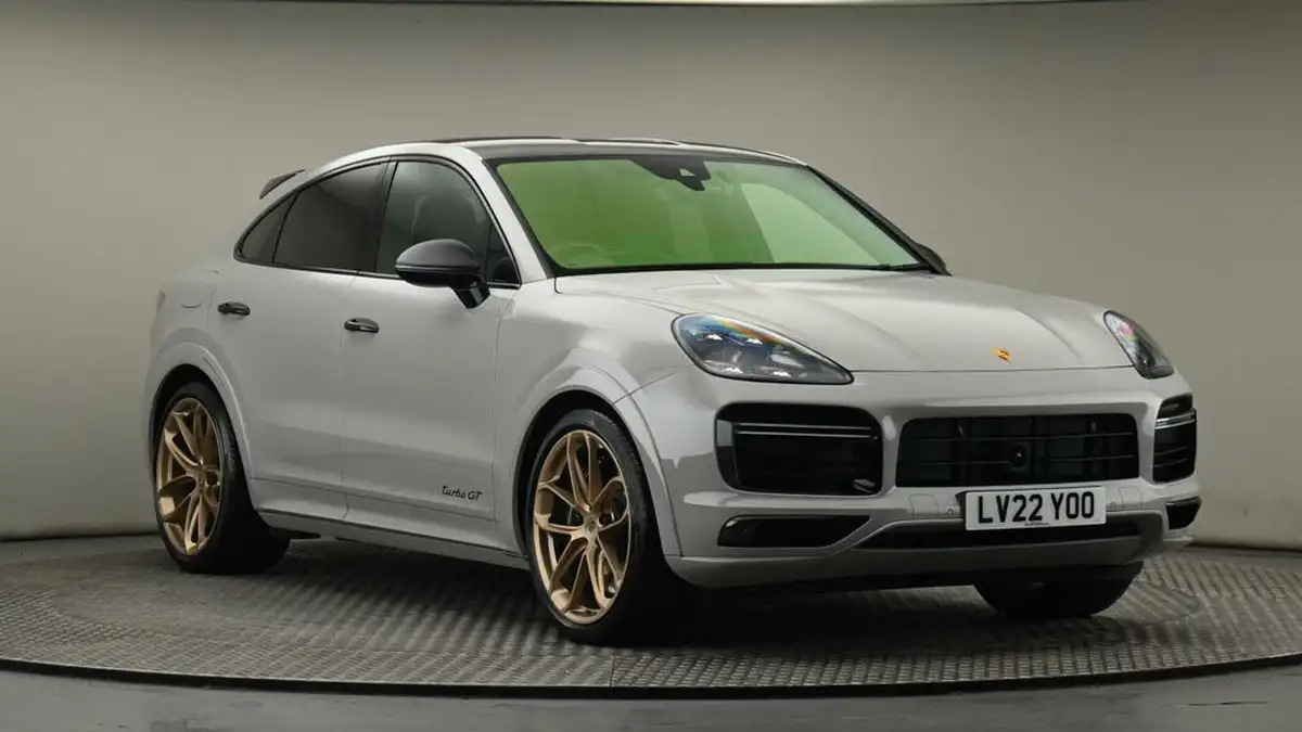 2022-porsche-cayenne-40-v8-turbo-coupe-big-26