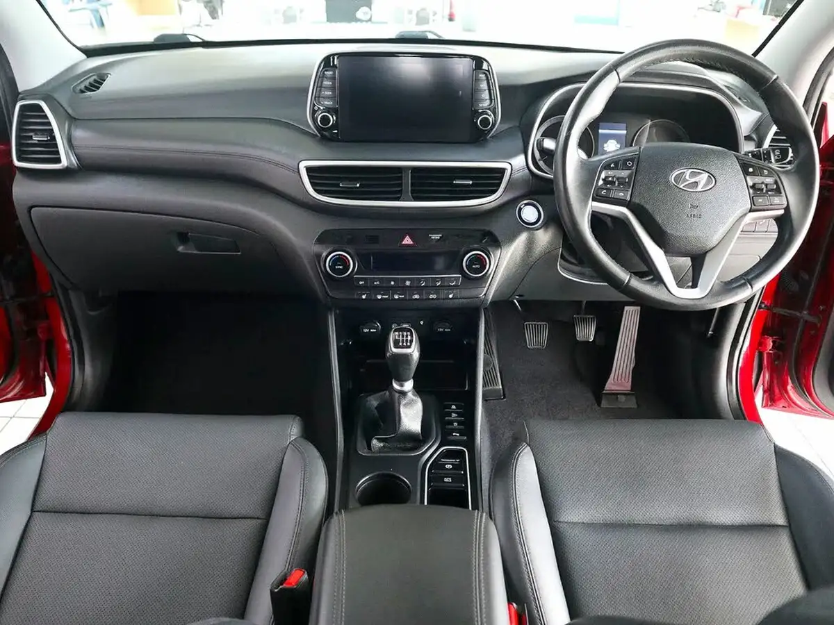 2018-hyundai-tucson-16-gdi-premium-big-20