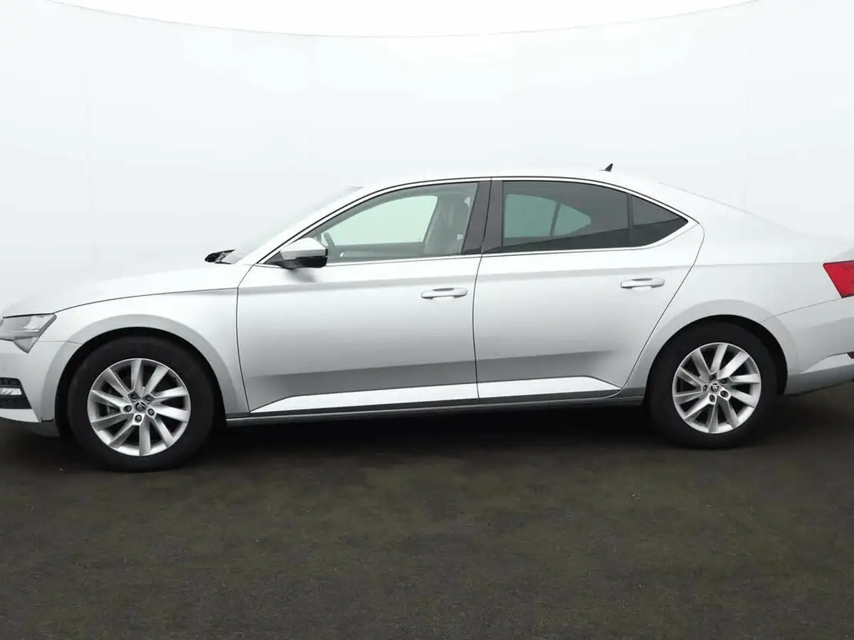 2023-skoda-superb-15-tsi-se-technology-hatchback-dsg-big-3