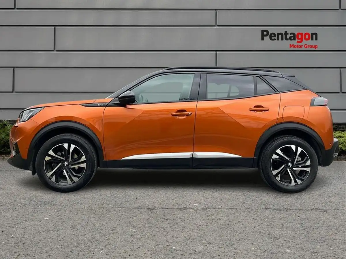 2022-peugeot-2008-suv-12-puretech-gt-eat8-big-12
