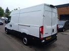 2023-iveco-daily-s-class-23td-35s14v-business-3520mm-h2-136pseu6dt-small-4