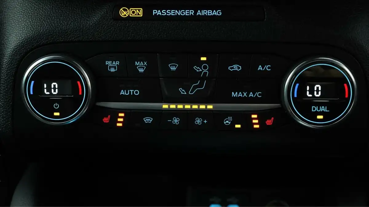 2022-ford-kuga-25t-st-line-x-edition-225ps-phev-big-11