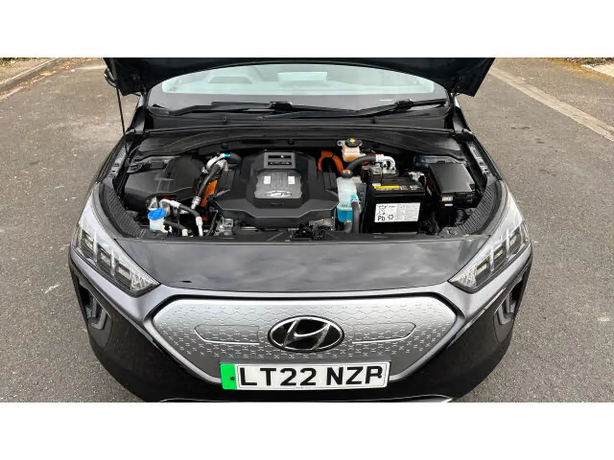 2022-hyundai-ioniq-e-premium-electric-big-7