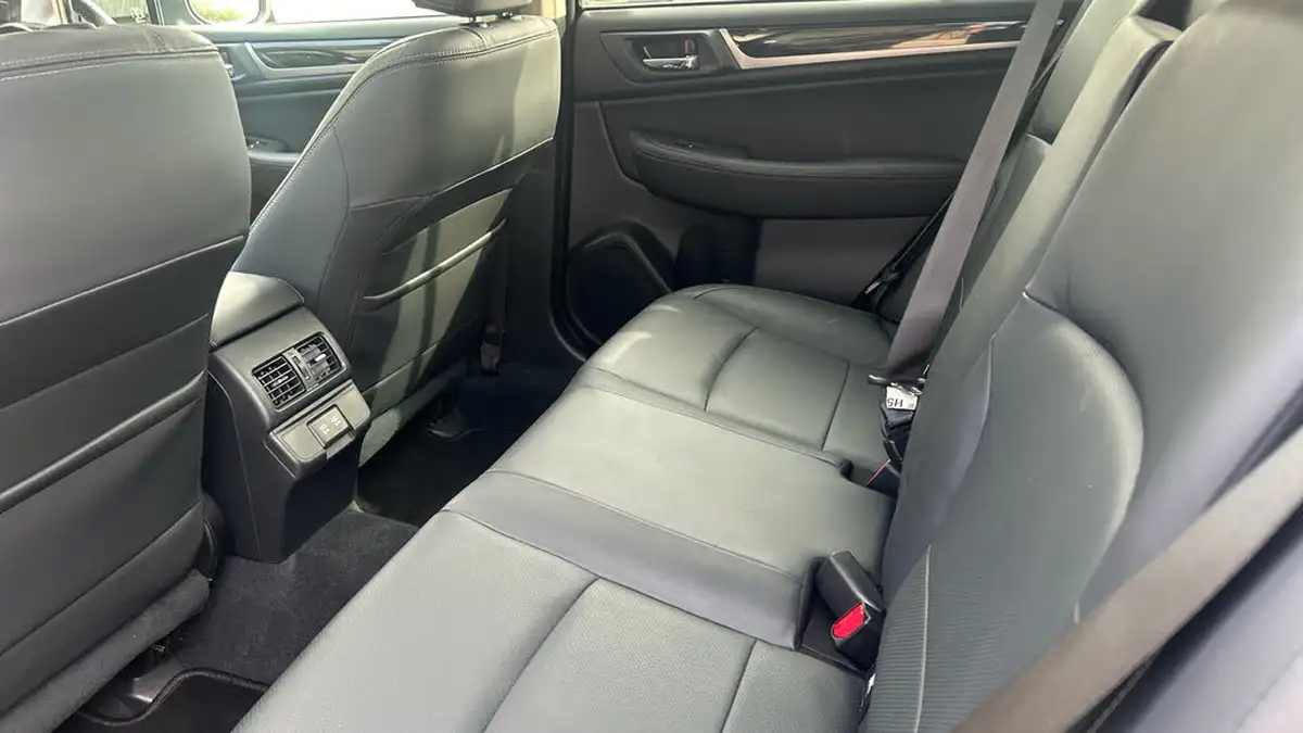 2019-subaru-outback-25i-se-premium-big-13