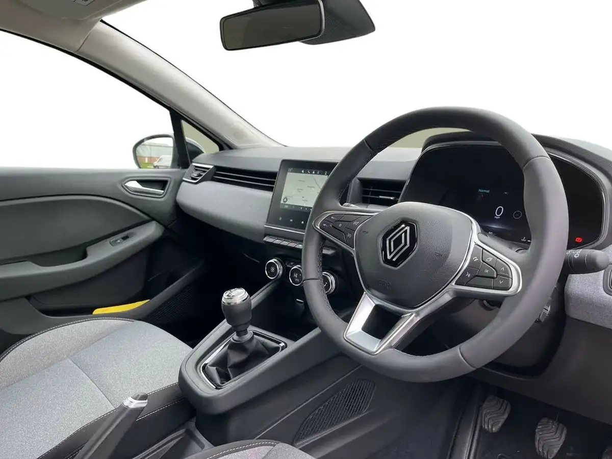 2024-renault-clio-10-tce-evolution-big-4