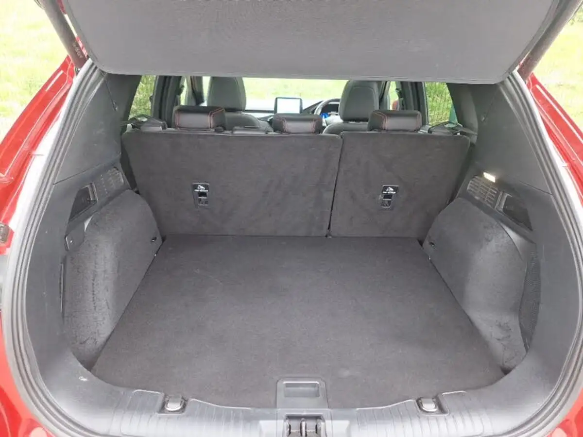 2020-ford-kuga-15-st-line-x-auto-big-7