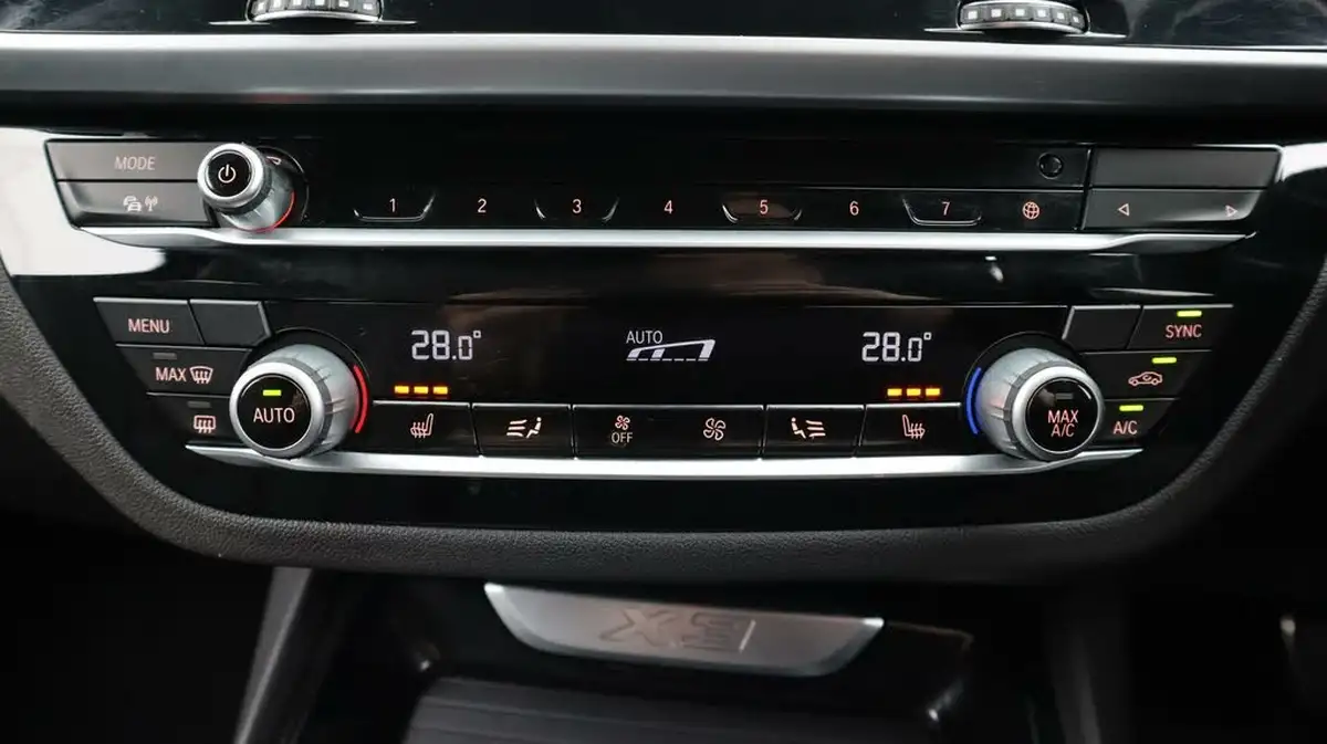 2020-bmw-x3-30td-xdrive30d-m-sport-big-12