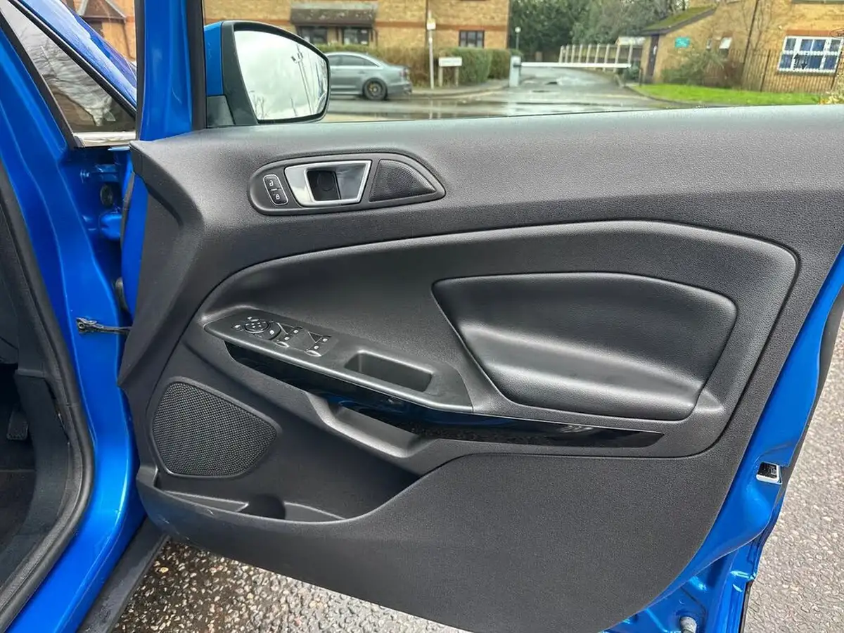 2022-ford-ecosport-10t-titanium-big-16