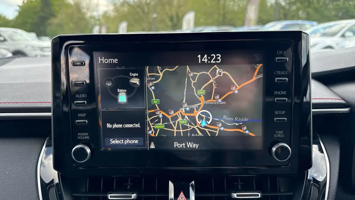 2021-toyota-corolla-18-vvt-i-excel-trk-hatchback-big-11