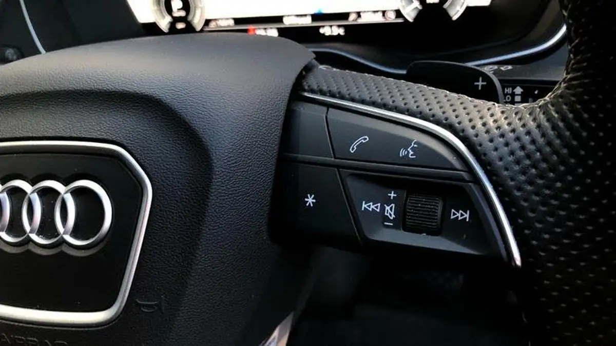 2021-audi-q5-20-50-tfsi-e-s-line-station-wagon-big-23