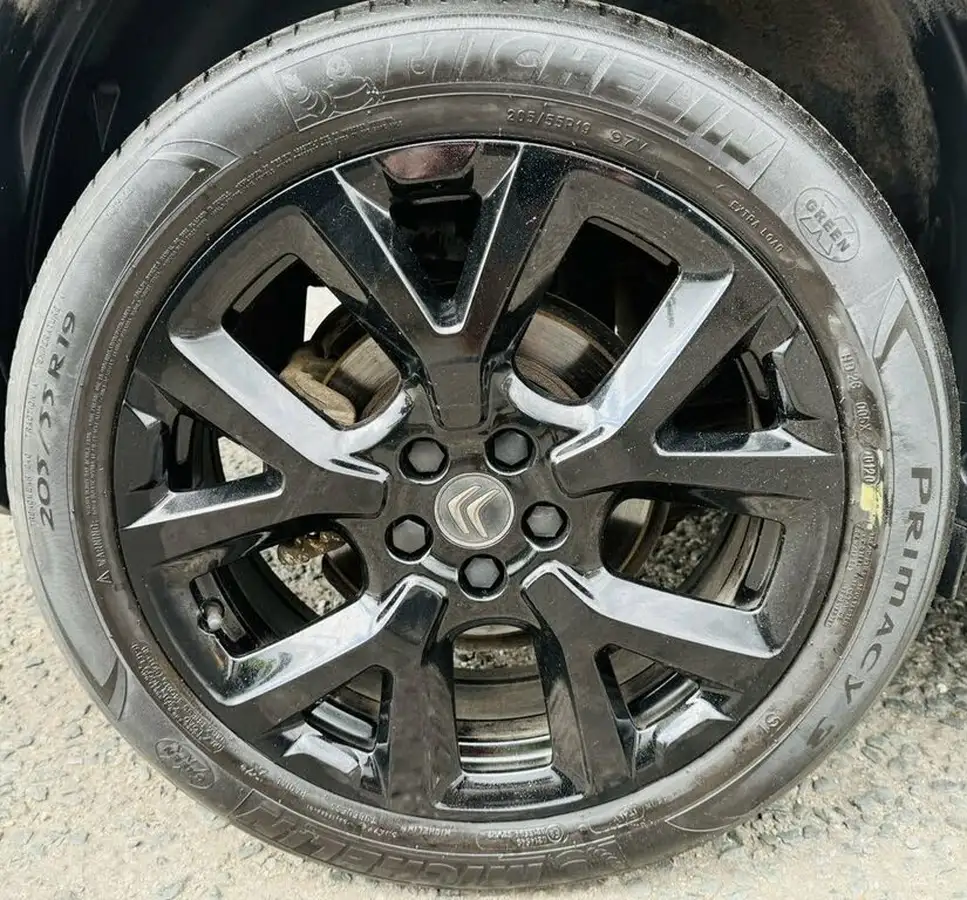 2019-citroen-c5-aircross-12-puretech-flair-big-18