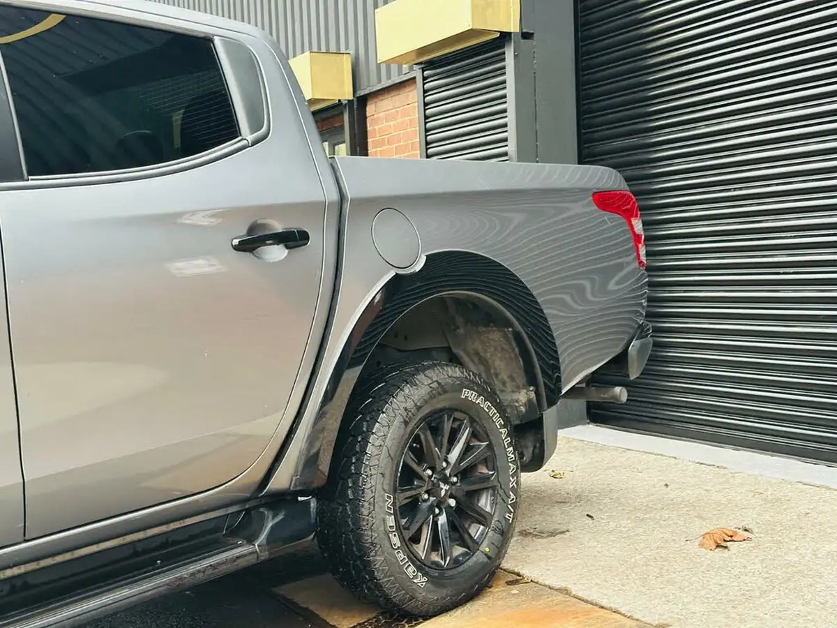 2019-mitsubishi-l200-24di-d-challenger-auto-big-20