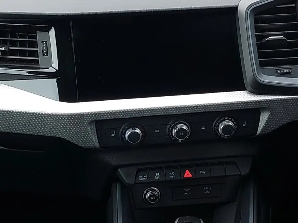 2021-audi-a1-15-35-tfsi-black-edition-big-6
