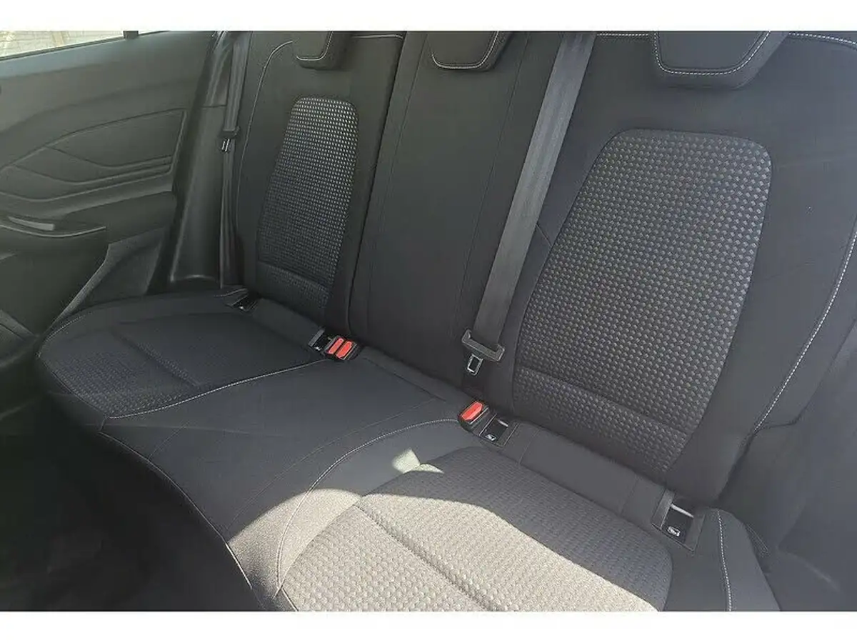 2020-ford-focus-15-zetec-95ps-estate-big-10