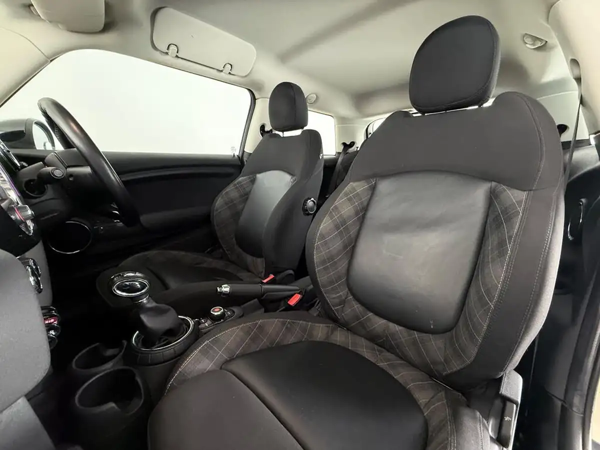 2015-mini-cooper-15-cooper-3d-auto-big-14