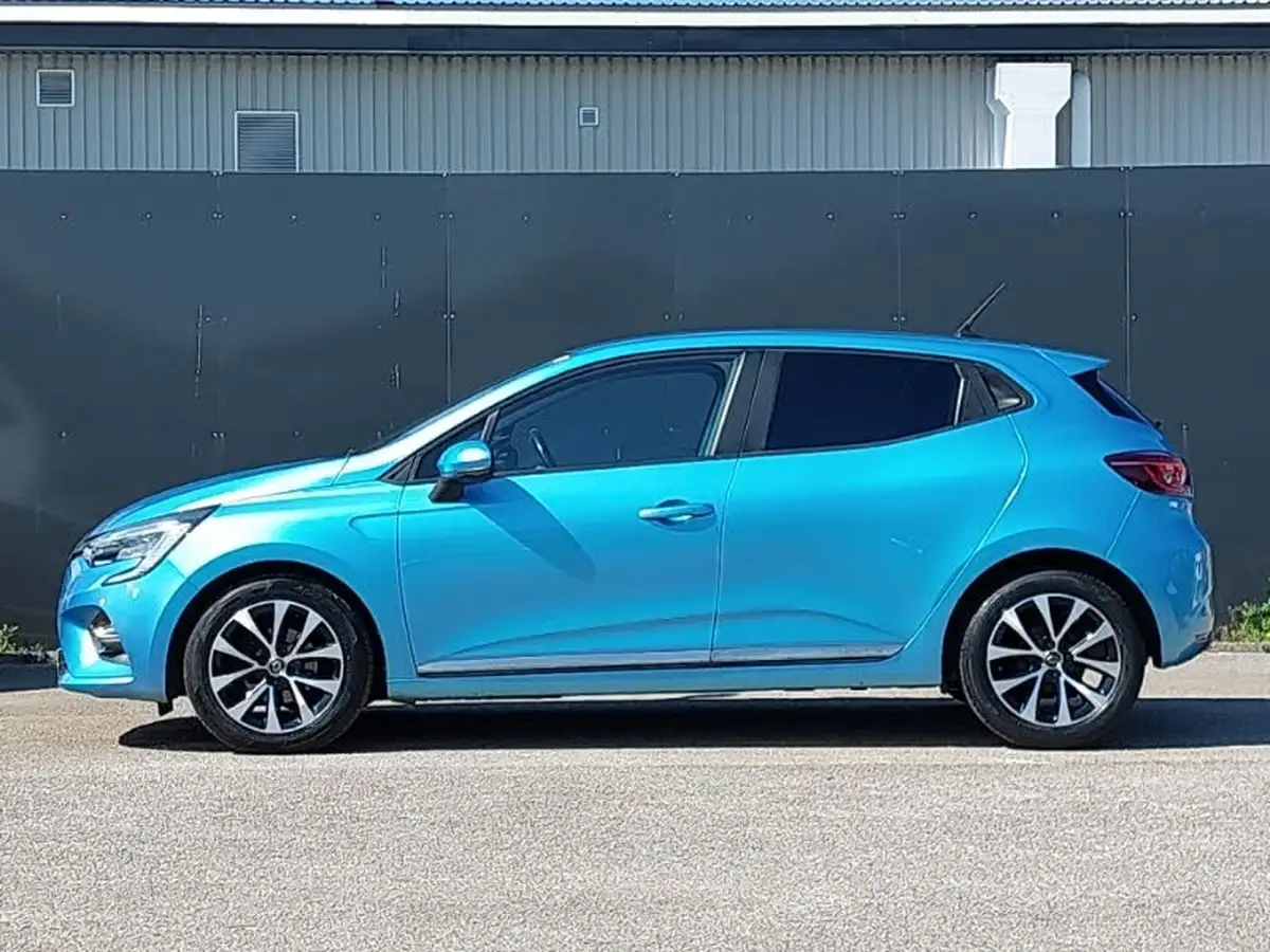 2020-renault-clio-10-sce-iconic-75bhp-big-3