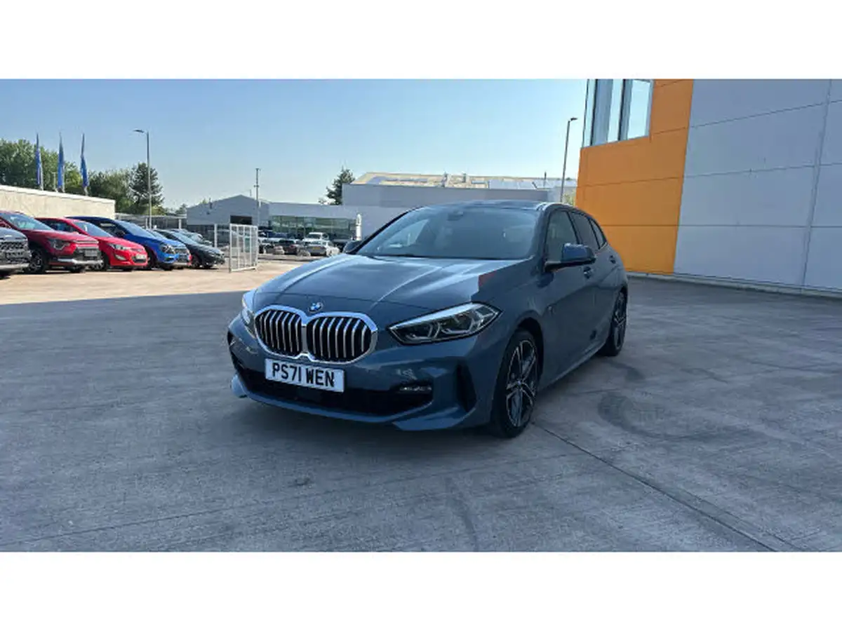 2023-bmw-1-series-15-118i-m-sport-lcp-dct-big-24
