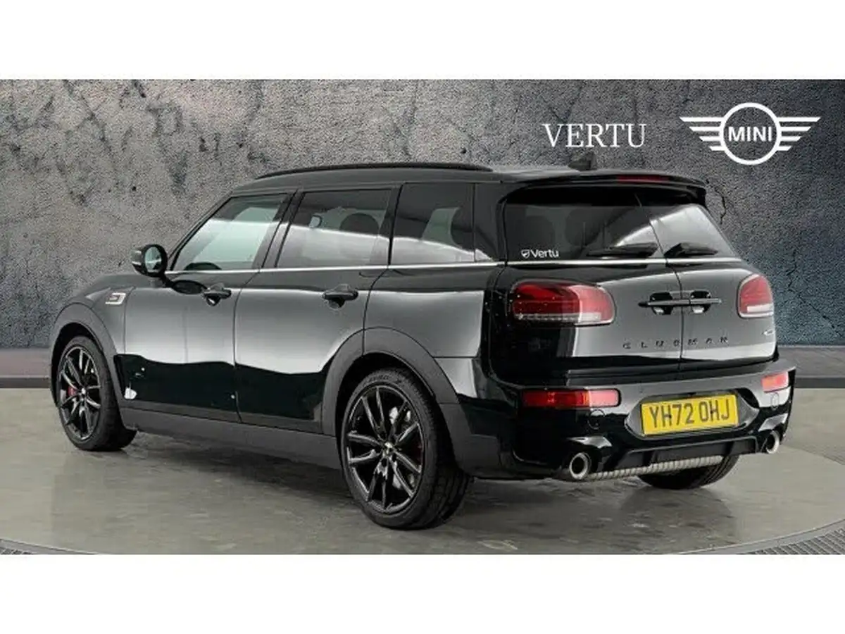2022-mini-clubman-20-john-cooper-works-premium-plus-big-1