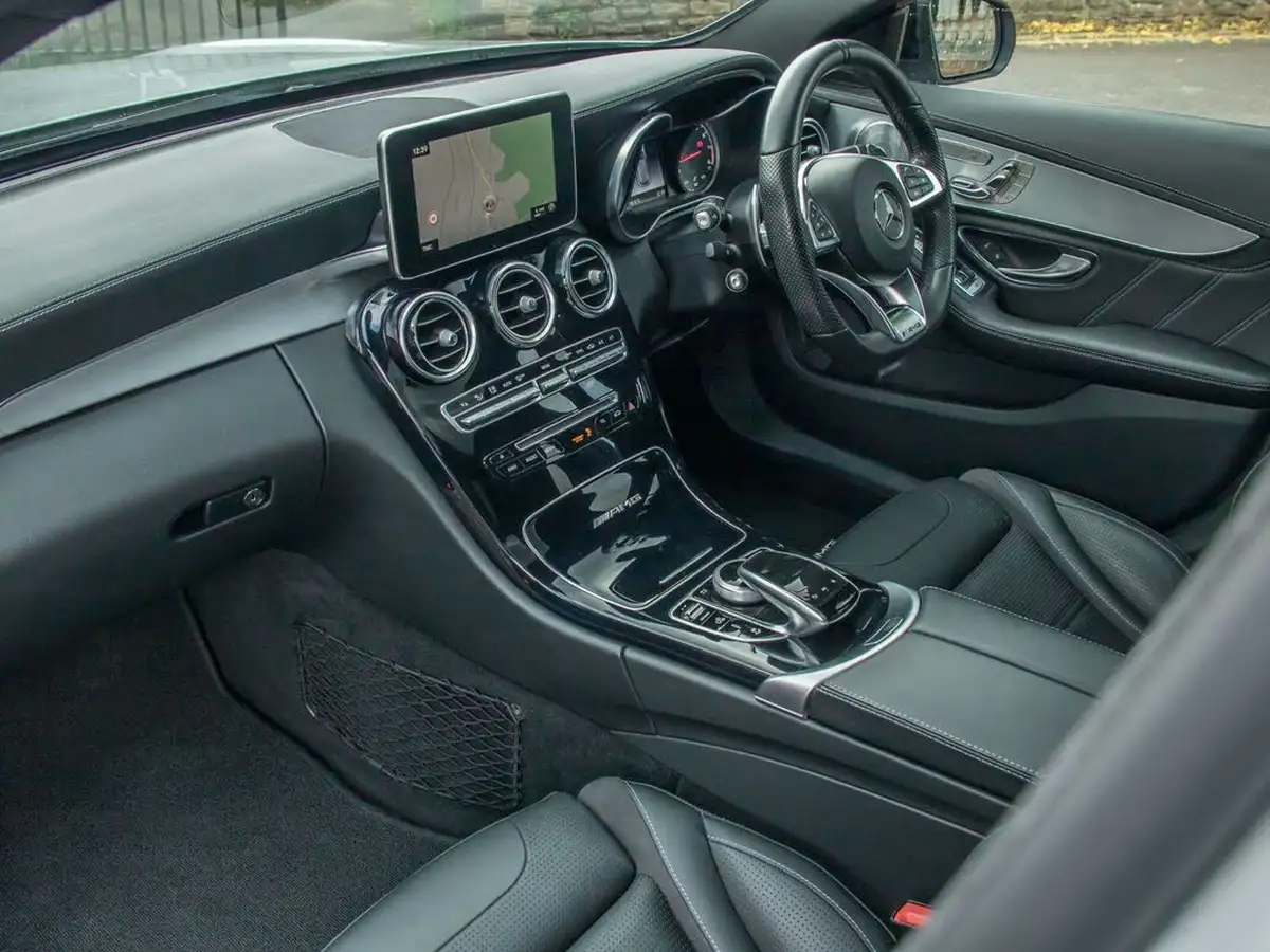 2018-mercedes-benz-c-class-40-c63-amg-premiumss-estate-5d-speedshift-mct-big-21